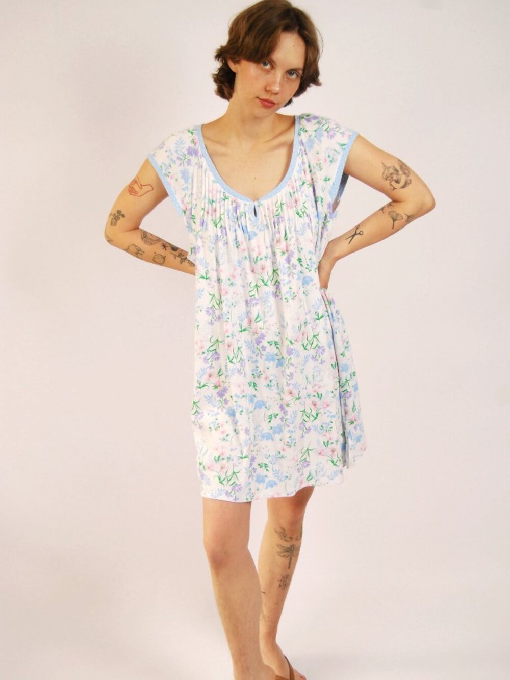 Y2K Floral Nightgown (XL) blue vintage mini short sleeve flowy comfy coquette